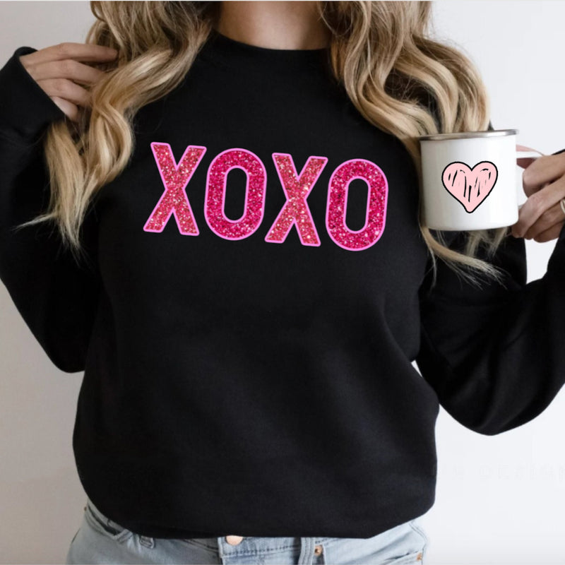 Womens Glitter XOXO Valentines Day Sweatshirt for Women, Hugs and Kisses, Valentines Day Shirt, Valentines Gift for Her, XOXO Sweatshirt